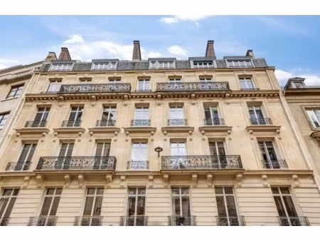 achat local professionnel 123m²