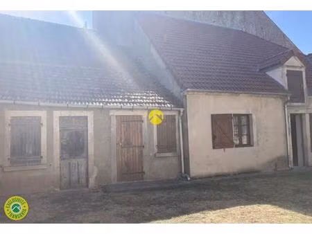maison de 3 pieces avec grange