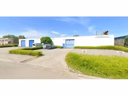 magazijn van 350 m² te huur in schelle