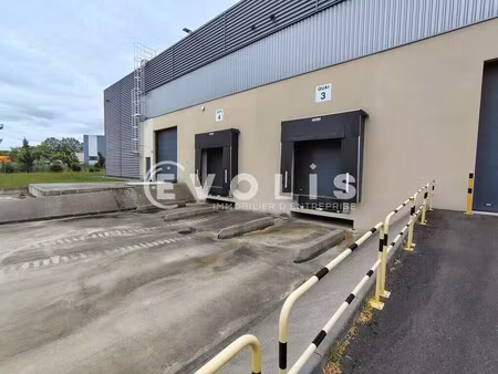 location entrepôt sucy en brie 94370 1823m² à 6578m²