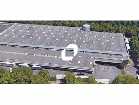 vente local d'activités 14 205 m²