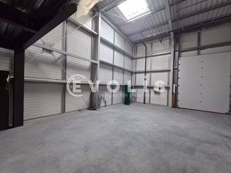 location local d’activités breuillet 91650 332m²