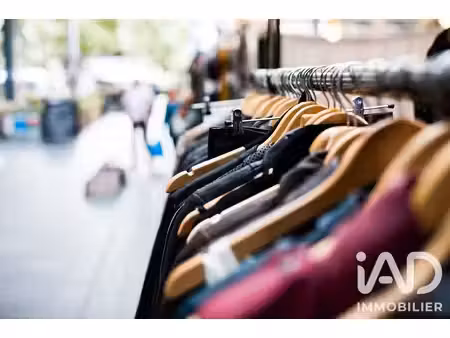 habillement  textile​ à maure-de-bretagne (35330)
