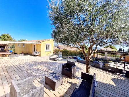 vente maison 4 pièces  105.00m²  poussan