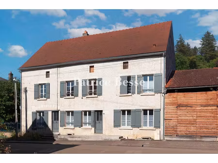 vente maison 7 pièces 230 m² à châtel-censoir (89660)  350 000 €