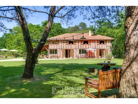 vente maison 8 pièces 310m2 saint-julien-en-born 40170 - 1850000 € - surface privée
