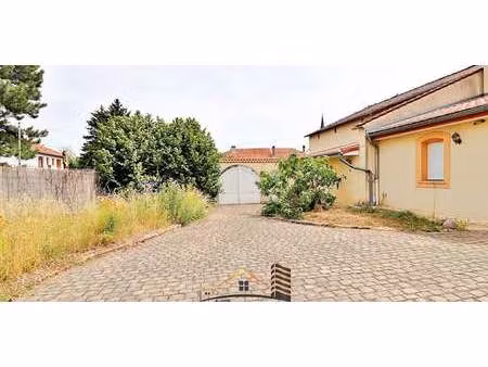 maison avec terrasse fameck (57)