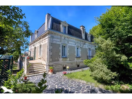 vente maison 12 pièces 220 m² à thenon (24210)  369 600 €