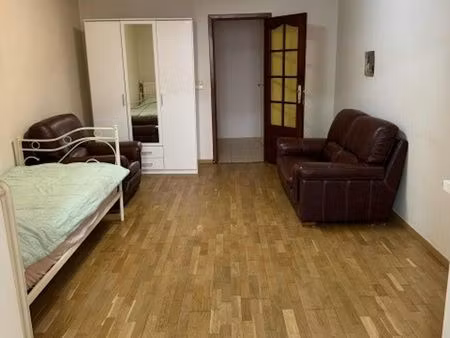 appartement à louer à rue traversière saint-josse-ten-noode (vbe44676)