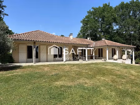 vente maison 9 pièces 245 m² à beaumont saint-cyr (86490)  388 500 €