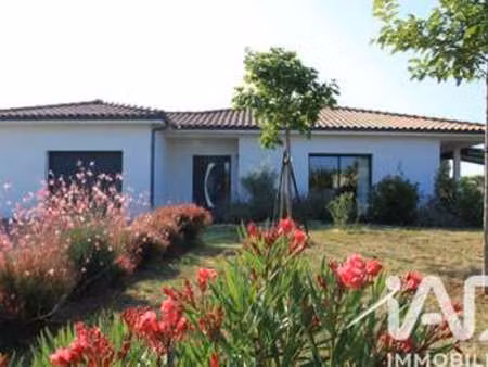 vente maison à rauzan (33420) : à vendre / 123m² rauzan