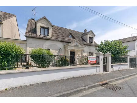 vente maison 5 pièces 120 m² à chelles (77500)  428 999 €