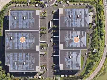location local d’activités persan 95340 4988m² à 14988m²