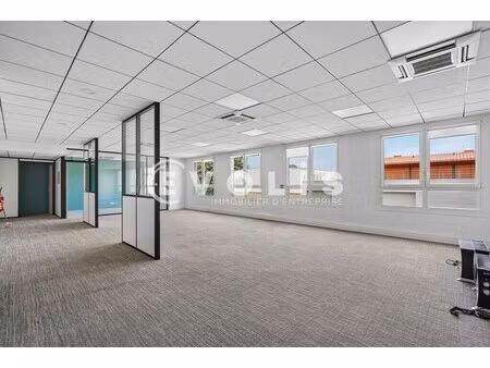 location bureaux 213 m²