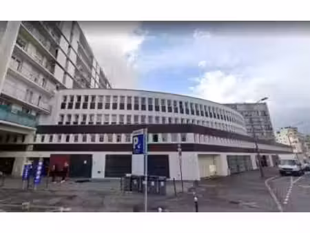 location bureaux 395m²