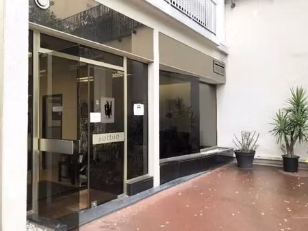 location bureaux 333 m²