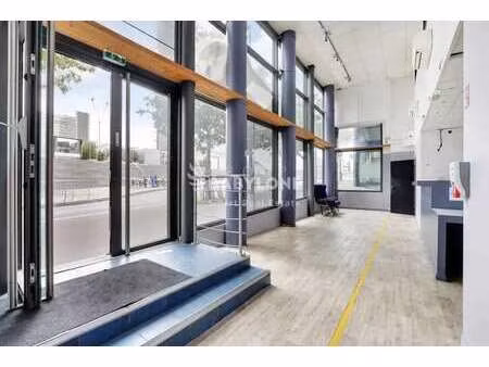 location bureaux 150 m²