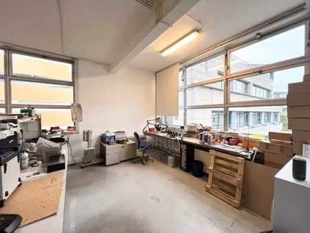 location bureaux 102 m²