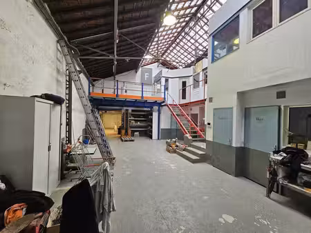 vente local d’activités 307m²