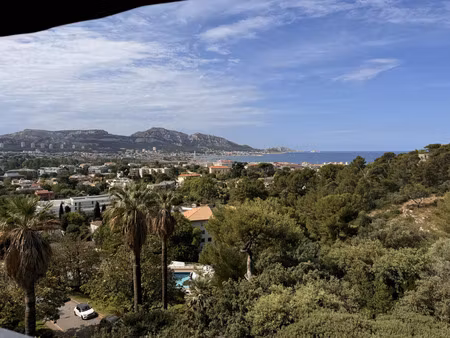 location appartement 3 pièces 105m2 marseille 8eme (13008) - 2800 € - surface privée