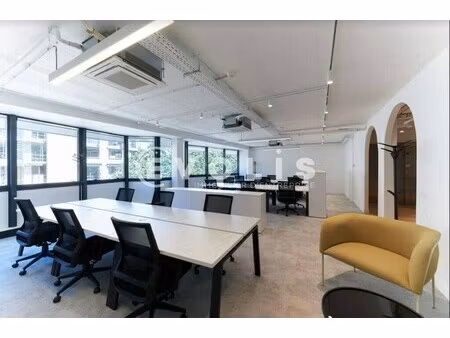 location bureaux 214 m²