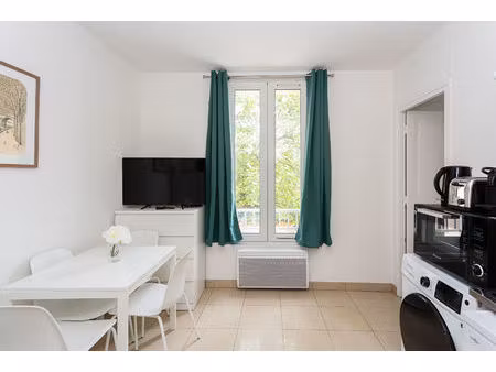 location appartement 2 pièces  24.63m²  aubervilliers