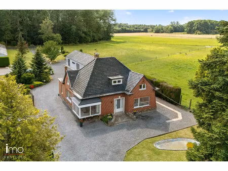 huis te koop in zemst met 3 slaapkamers