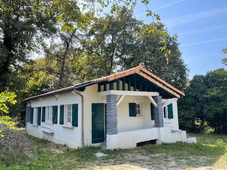 maison individuelle à rénover avec garage