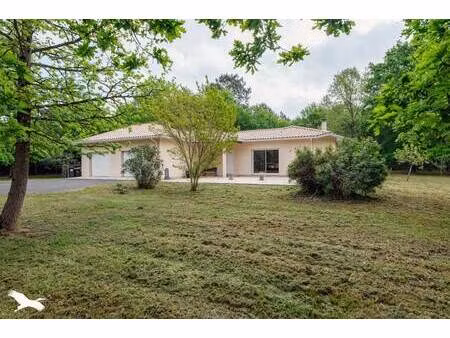 vente maison 6 pièces 134 m² saint-vivien-de-médoc (33590)