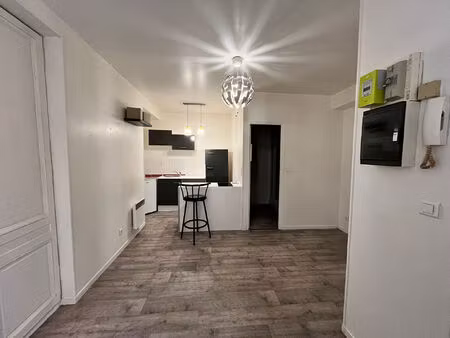 studio en cour intérieure - quartier pasteur rouen