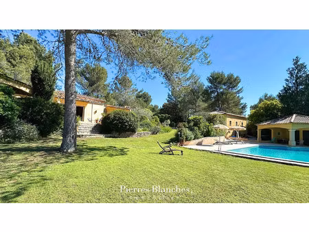 vente maison 7 pièces 296 m² saint-gély-du-fesc (34980)