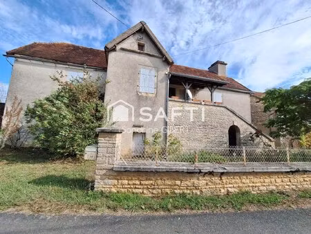 ancien corps de ferme en pierre avec 2 hectares - vue dégagée