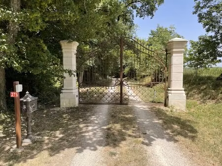 belle maison de plain pied dans le gers