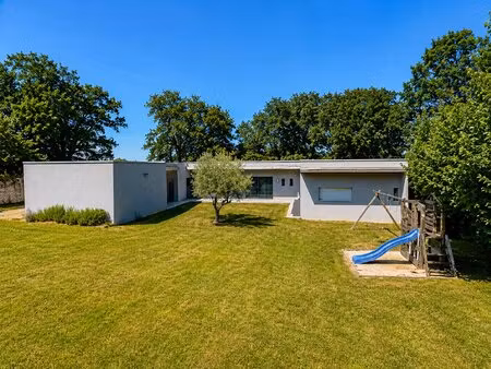 maison contemporaine 160 m2 dans cadre paisible