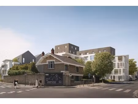 location local professionnel 492m²