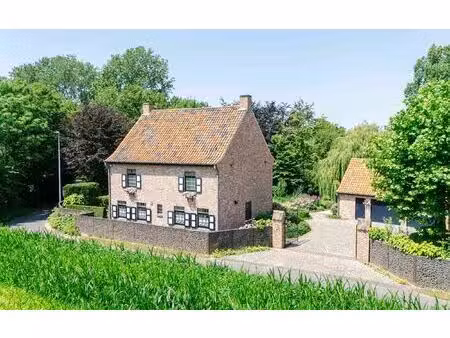 huis te koop in zwalm met 4 slaapkamers