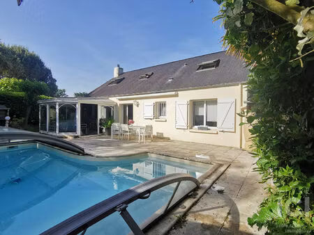location maison 7 pièces 145m²