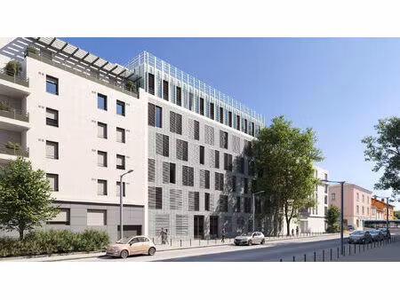 achat local professionnel 2 323m²