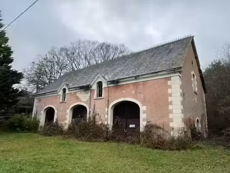 grange de 2 pièces principales