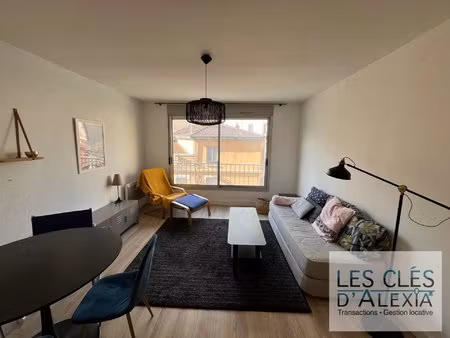 à louer - appartement meublee - t2 - lyon 7