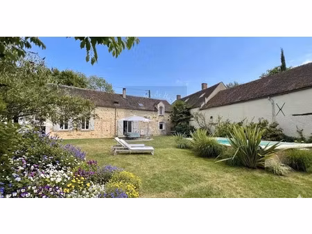 vente maison 8 pièces 163 m² à fontainebleau (77300)  450 000 €