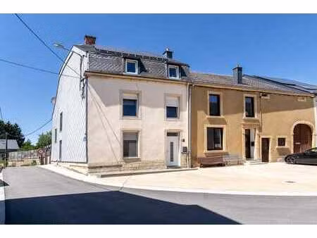 charmante maison familiale avec 5 chambres  jardin et excell