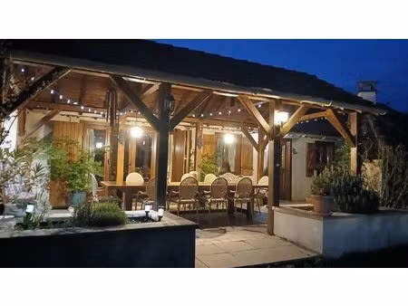 exceptionnel maison de campagne française avec logement d'appoint  gîte et potentiel...
