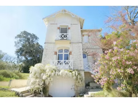 vente villa 5 pièces 88 m² à royan (17200)  577 500 €