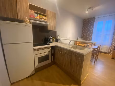 tinchebray - appartement meublé de 3 pièces