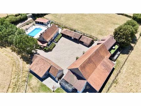 villa de luxe à vendre à paray-le-monial
