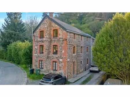 corps de ferme rénové avec 4 chambres