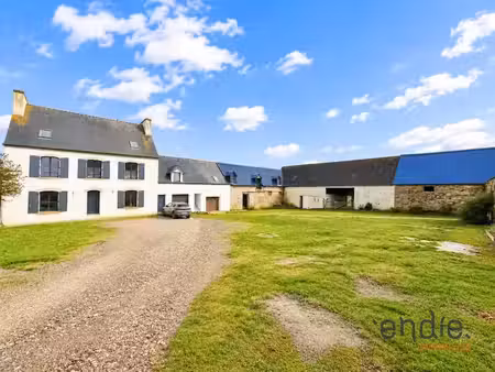 vente maison 6 pièces 195 m² à plonévez-porzay (29550)  790 000 €