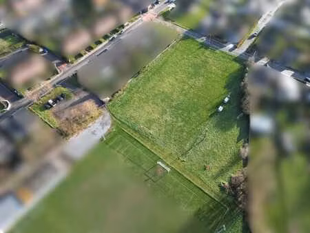 terrain constructible de +- 10.000 m² à retinne