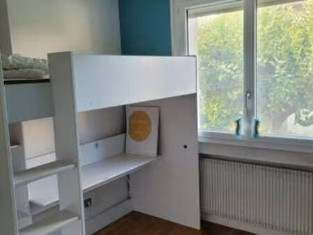 location appartement t1 meublé à bron (69500) : à louer t1 meublé / 10m² bron